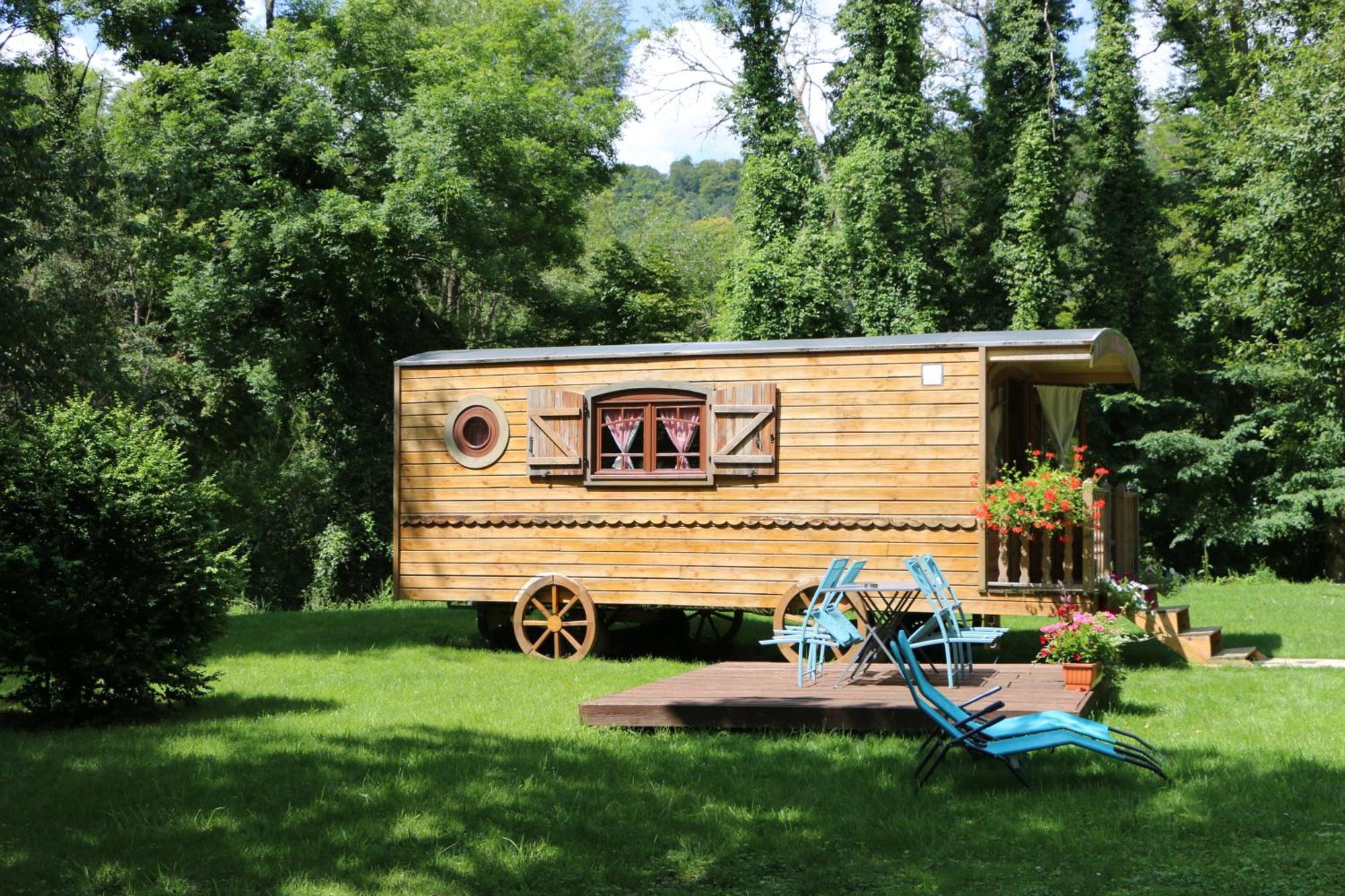 Les Roulottes A Sandie Thionville Exteriér fotografie