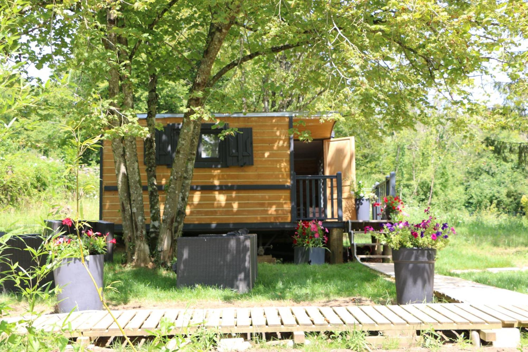 Les Roulottes A Sandie Thionville Exteriér fotografie